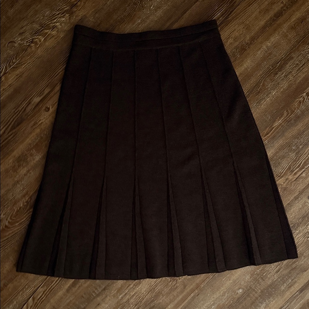 Elegant Dark Brown A-Line Skirt 100% Wool - Picture 3 of 3